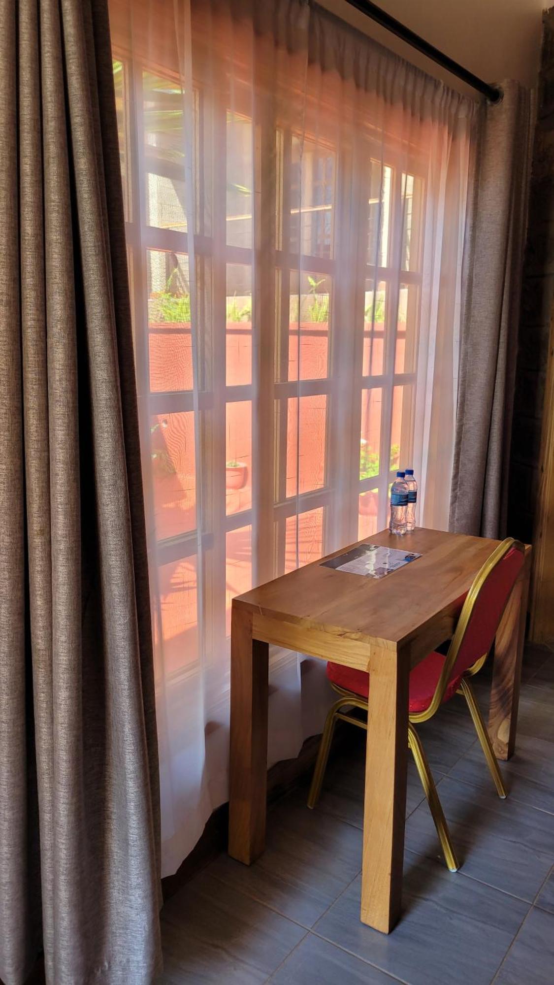 Babylon Lodge Marangu Eksteriør billede